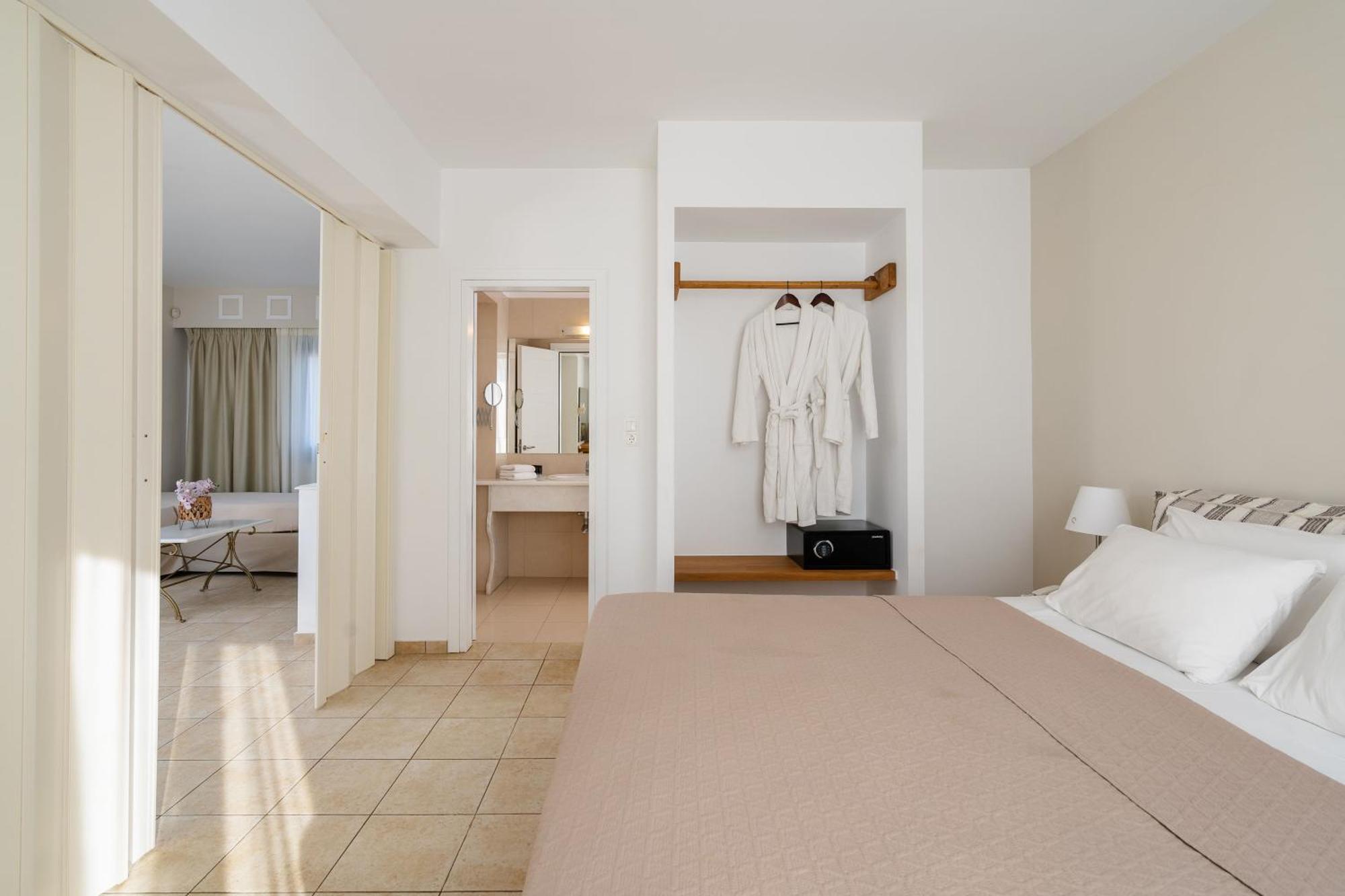Mitos Suites Agios Prokopios  Eksteriør billede