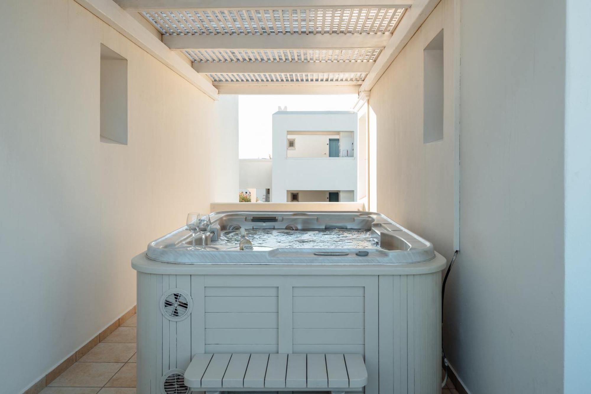 Mitos Suites Agios Prokopios  Eksteriør billede